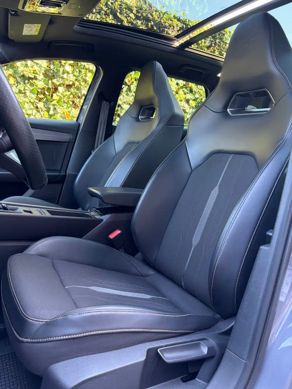 Cupra Leon Leon ST 2.0 TSI 310pk 4S DSG Sport Perform uit 2021, foto 12