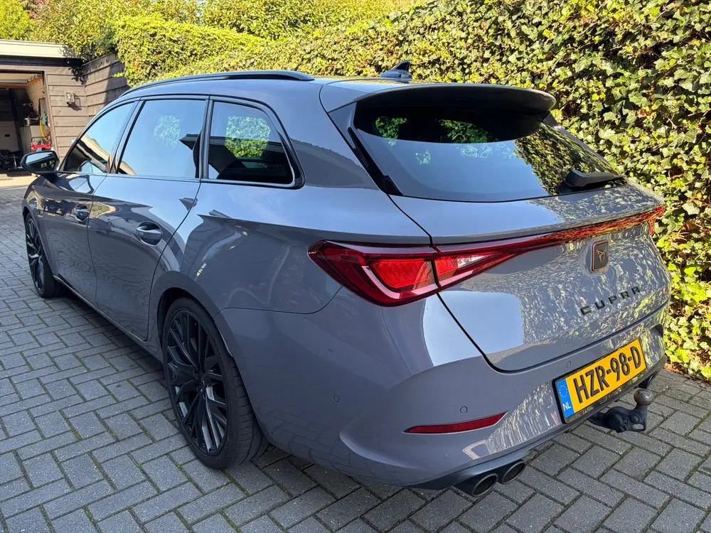 Cupra Leon Leon ST 2.0 TSI 310pk 4S DSG Sport Perform uit 2021, foto 3
