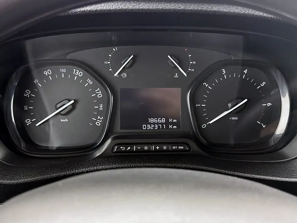 Toyota Proace 2.0 D-4D Navigatie Betimmering Rondomzi uit 2024, foto 13