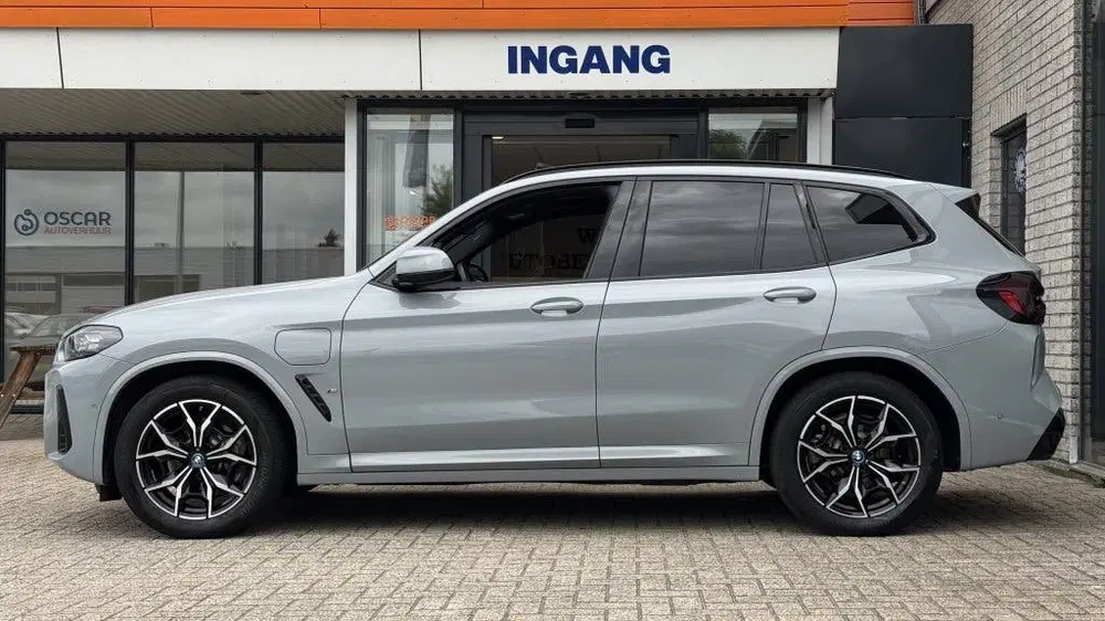 BMW X3 xDrive30e High Ex. uit 2023, foto 2