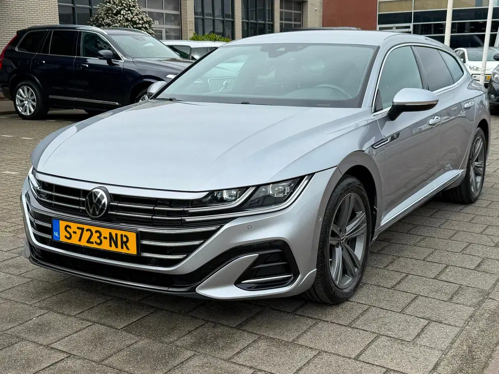 Volkswagen Arteon 1.4 TSI eHybrid R-Line Busi uit 2023, foto 14