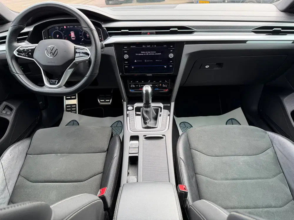Volkswagen Arteon 1.4 TSI eHybrid R-Line Busi uit 2023, foto 4