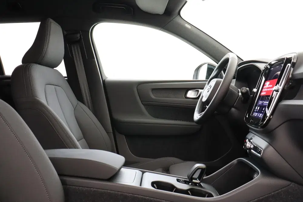 Volvo EX40 SINGLE MOTOR EXTENDED RANGE BUSINESS ED. 8 uit 2026, foto 8