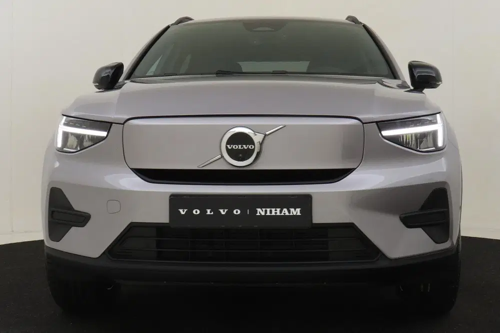 Volvo EX40 SINGLE MOTOR EXTENDED RANGE BUSINESS ED. 8 uit 2026, foto 9