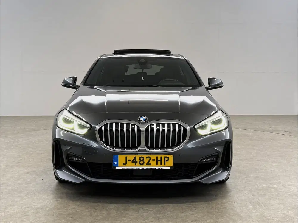 BMW 1-serie 118i High Executive M-Sport uit 2020, foto 8