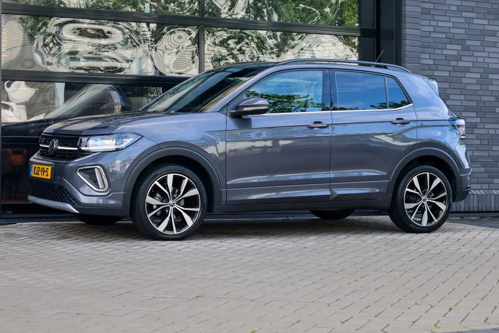 Volkswagen T-Cross 1.0 TSI R-Line Edition uit 2025, foto 10