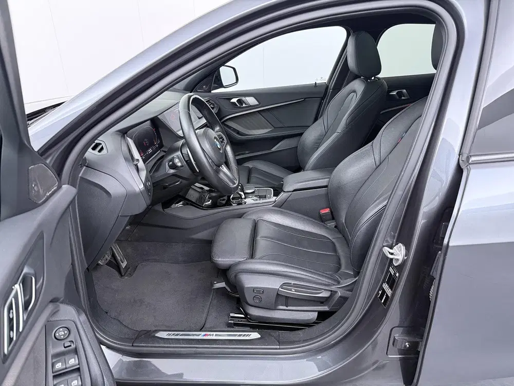 BMW 1-serie 128ti High Executive uit 2021, foto 4