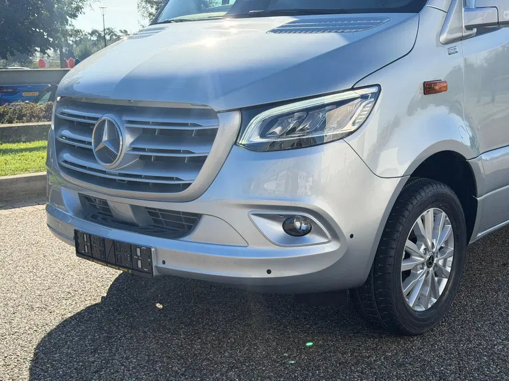 Mercedes-Benz Sprinter 317CDI L2H2 Automaat Airco Navi Cruis uit 2024, foto 2