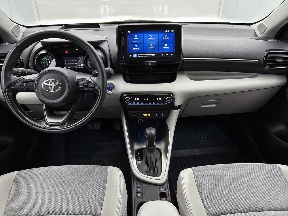 Toyota Yaris 1.5 Hybrid Executive uit 2023, foto 4