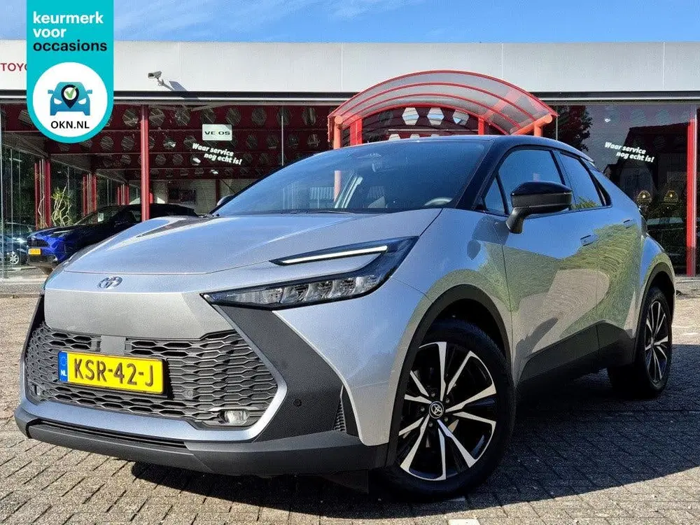 Toyota C-HR 1.8 Hybrid 140 Dynamic Automaat uit 2024