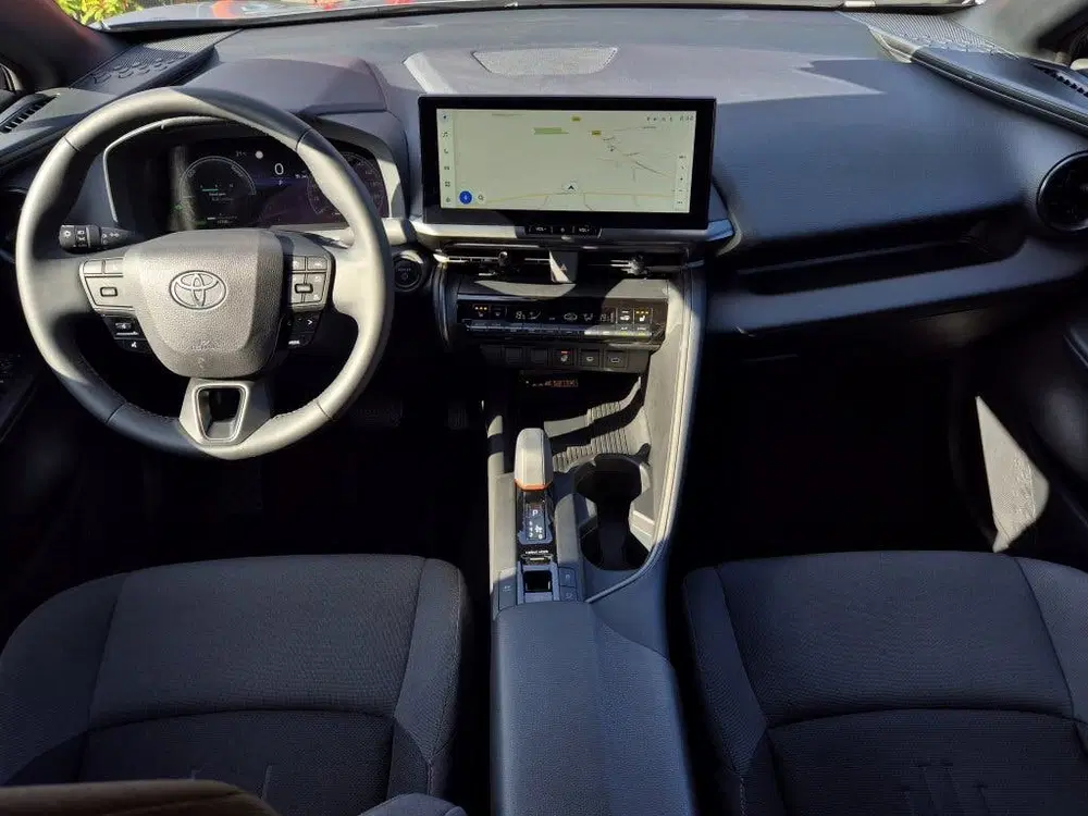 Toyota C-HR 1.8 Hybrid 140 Dynamic Automaat uit 2024, foto 11