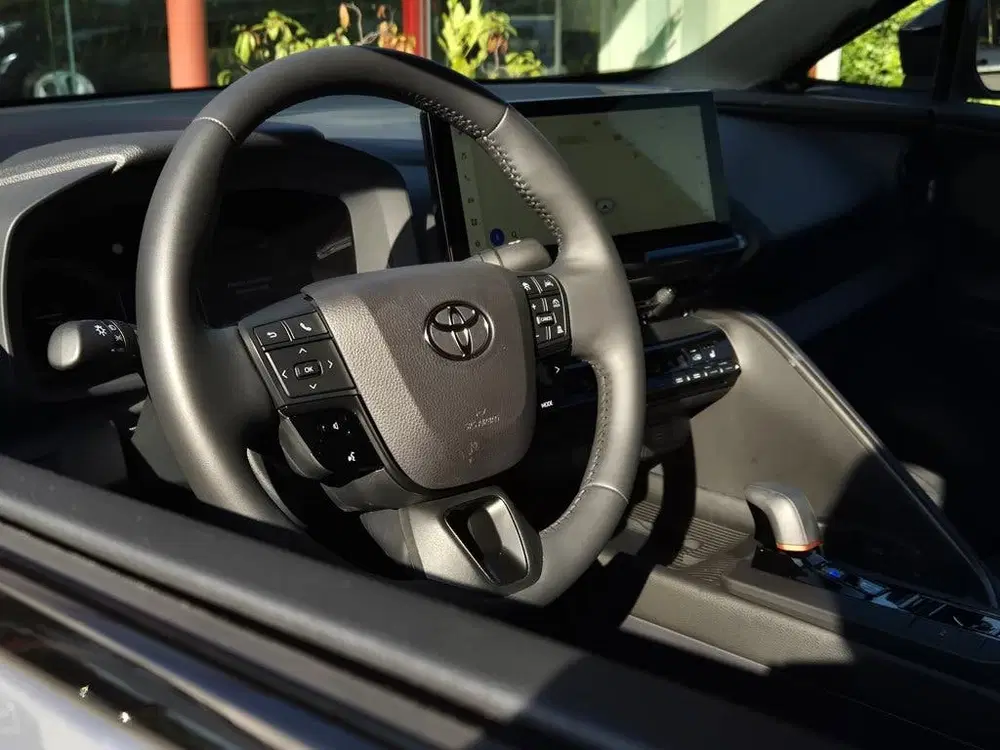 Toyota C-HR 1.8 Hybrid 140 Dynamic Automaat uit 2024, foto 5
