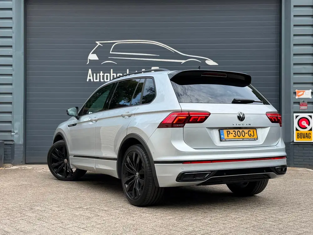 Volkswagen Tiguan 1.5 TSI R-Line Business+ uit 2022, foto 13