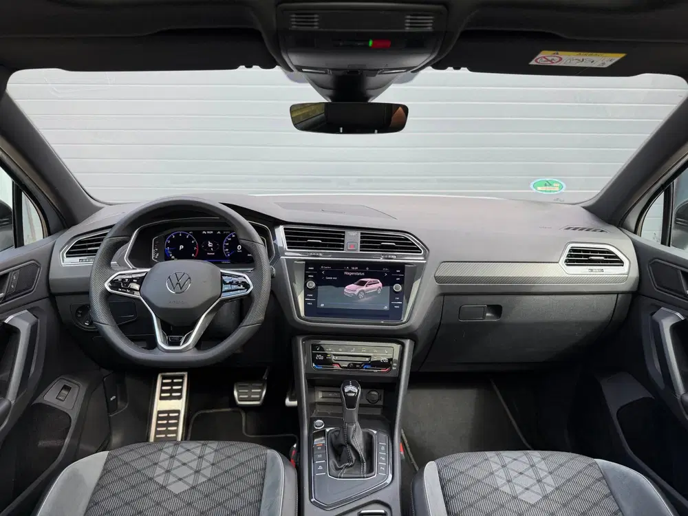 Volkswagen Tiguan 1.5 TSI R-Line Business+ uit 2022, foto 3