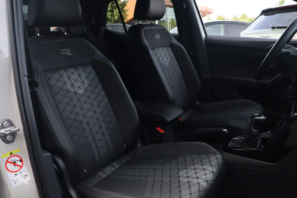 Volkswagen T-Cross 1.5 TSI R-Line uit 2025, foto 13