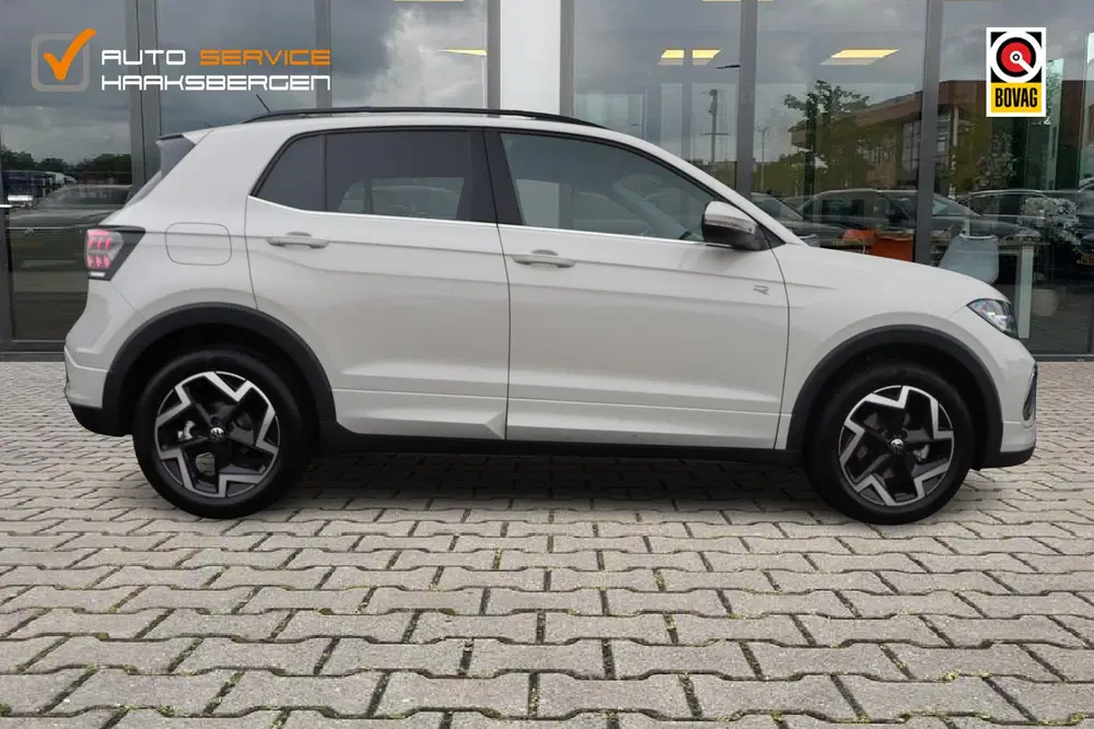 Volkswagen T-Cross 1.5 TSI R-Line uit 2025, foto 5
