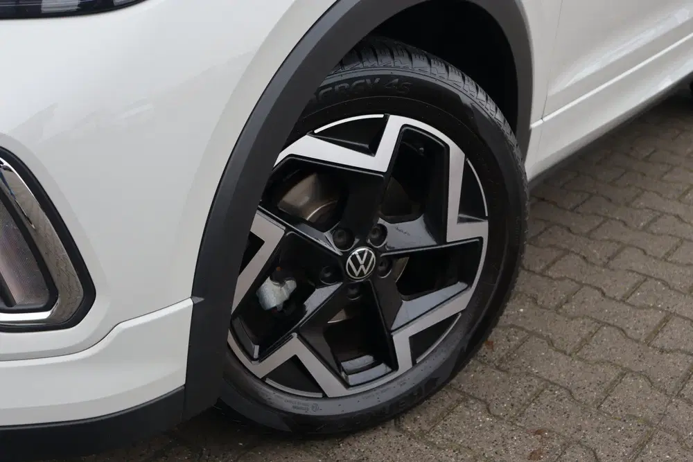 Volkswagen T-Cross 1.5 TSI R-Line uit 2025, foto 9