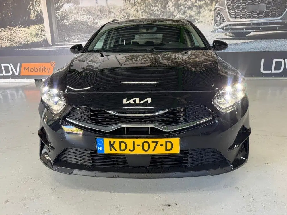 Kia Ceed Sportswagon 1.0 T-GDI DynamincPlusLine uit 2022, foto 10