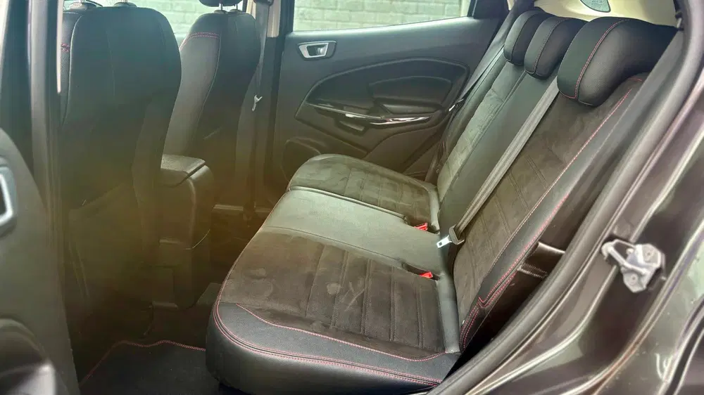 Ford EcoSport 1.0 EcoBoost ST-Line 125pk Automaat uit 2019, foto 15