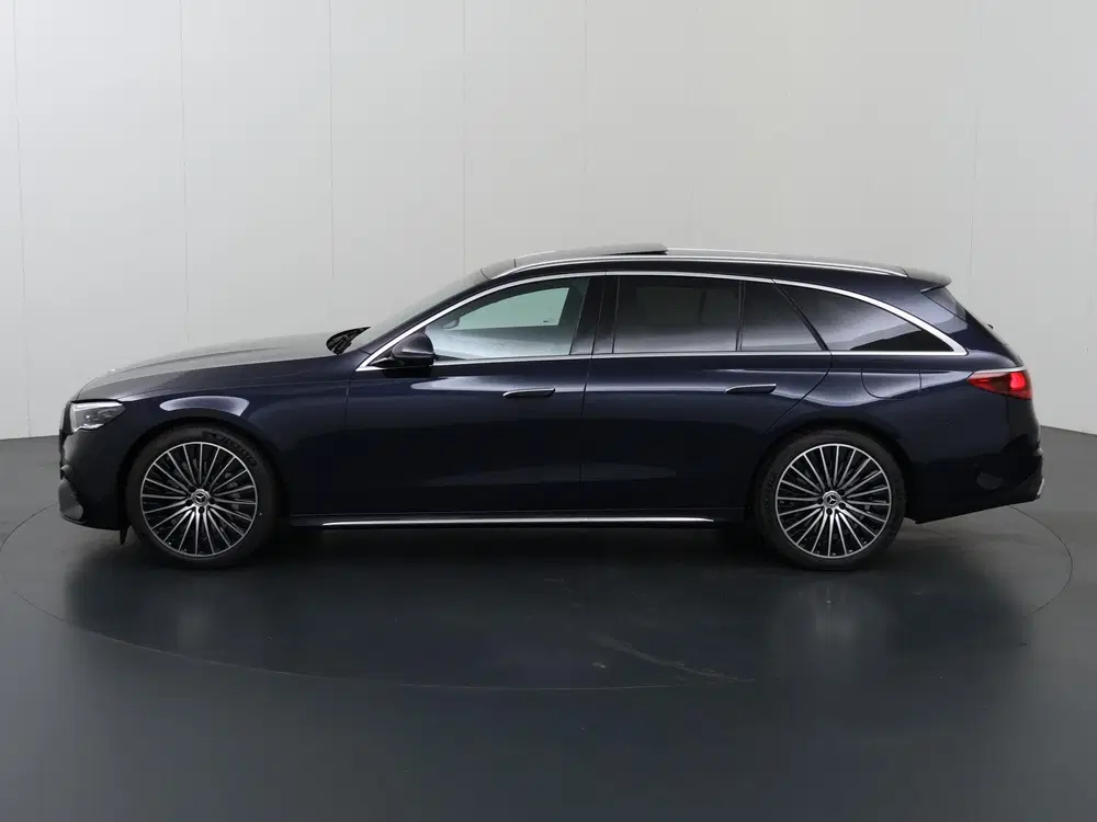 Mercedes-Benz E-Klasse 300e Business Solution AMG uit 2026, foto 5