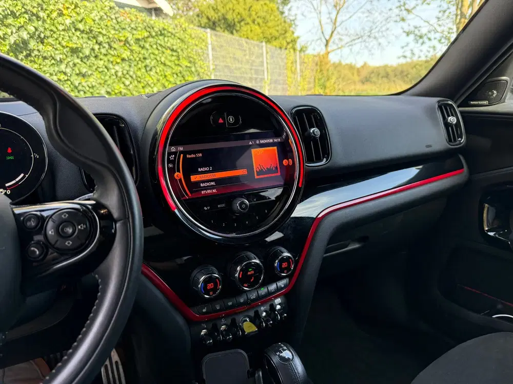 Mini Countryman 1.5 Cooper S E ALL4 H&K uit 2021, foto 14
