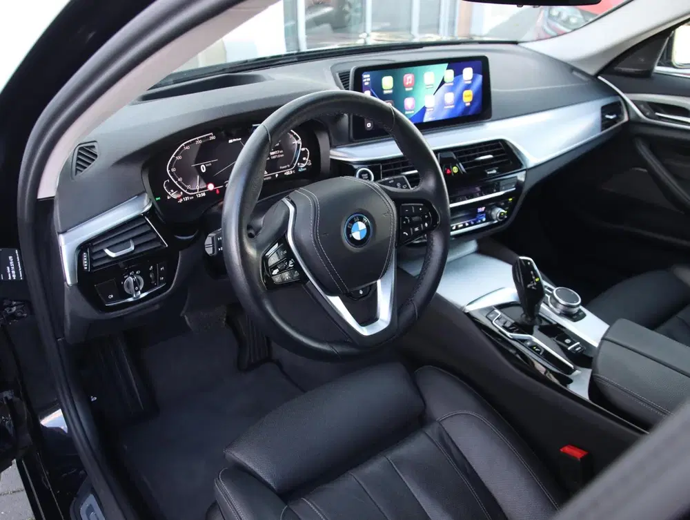 BMW 5-serie 530e Business Edition Plus uit 2023, foto 4