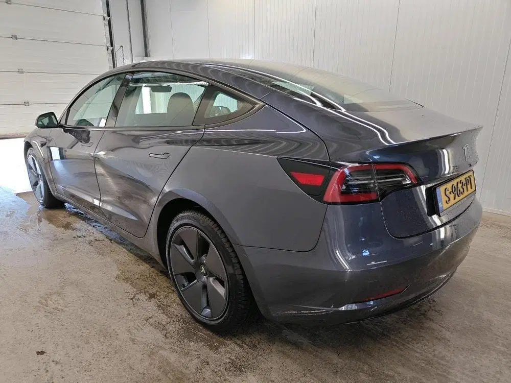 Tesla Model 3 Standard RWD Plus 91.4% SoH UPGRADE [ AMD uit 2023, foto 4