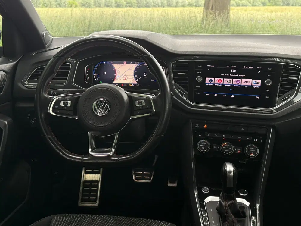 Volkswagen T-Roc 1.5 TSI DSG uit 2020, foto 12