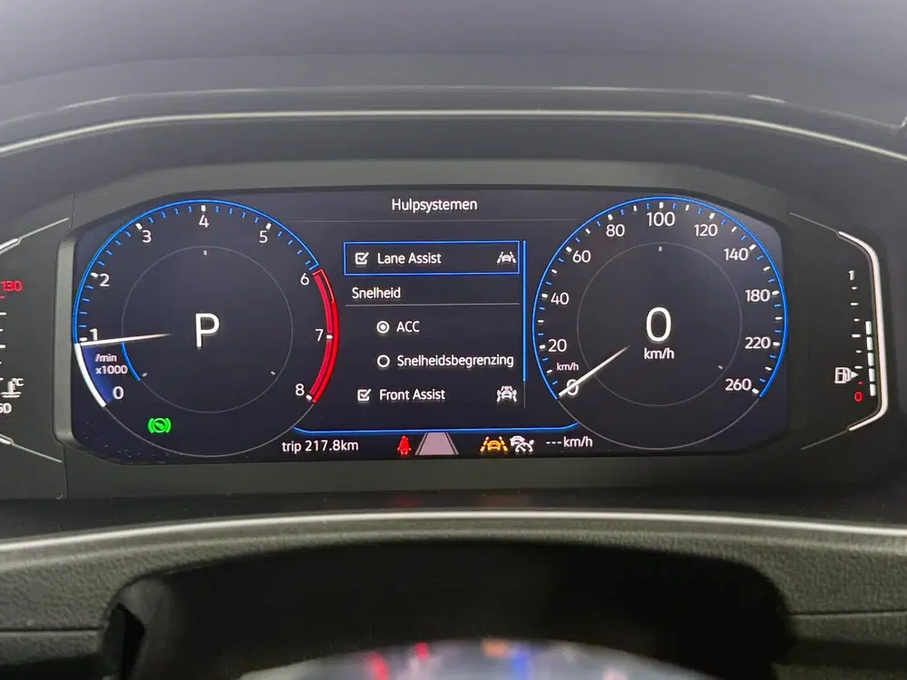 Volkswagen T-Roc 1.5 TSI DSG uit 2020, foto 14