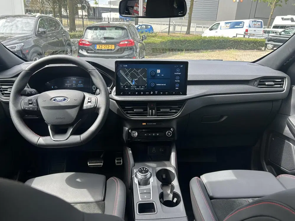 Ford Kuga 2.5 PHEV ST-Line X winterpakket uit 2025, foto 15