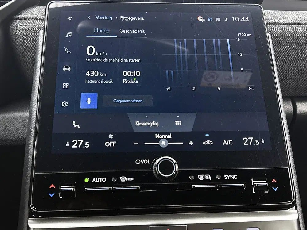 Lexus LBX 2WD uit 2025, foto 11