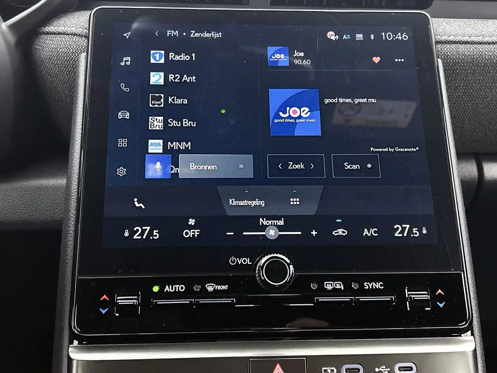 Lexus LBX 2WD uit 2025, foto 7
