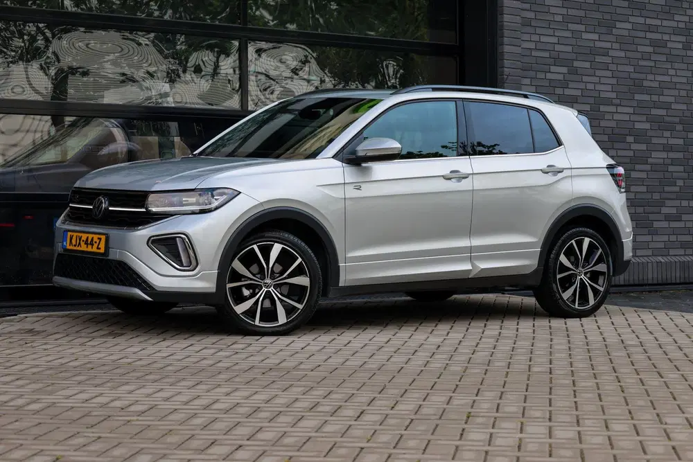 Volkswagen T-Cross 1.0 TSI R-Line Edition uit 2025, foto 7