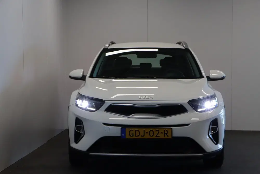 Kia Stonic 1.0 T-GDi MHEV DynamicLine Naviagatie uit 2024, foto 4