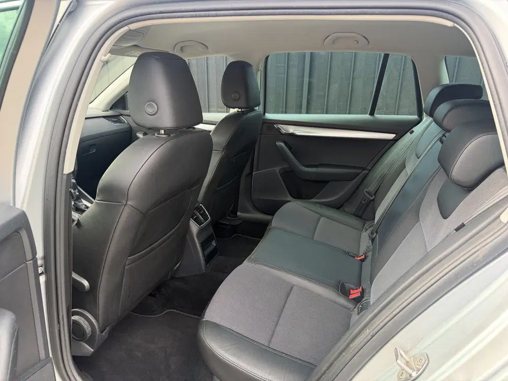 Skoda Octavia 1.5 TSI DSG Greentech Business Edition C uit 2020, foto 15