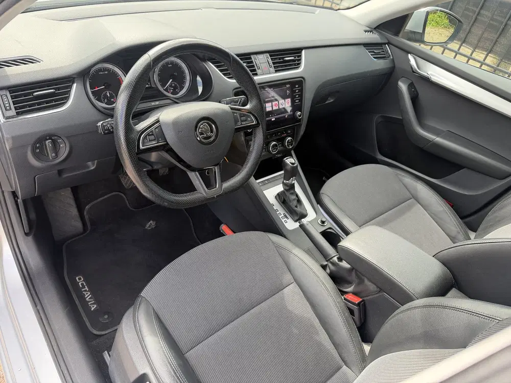 Skoda Octavia 1.5 TSI DSG Greentech Business Edition C uit 2020, foto 6