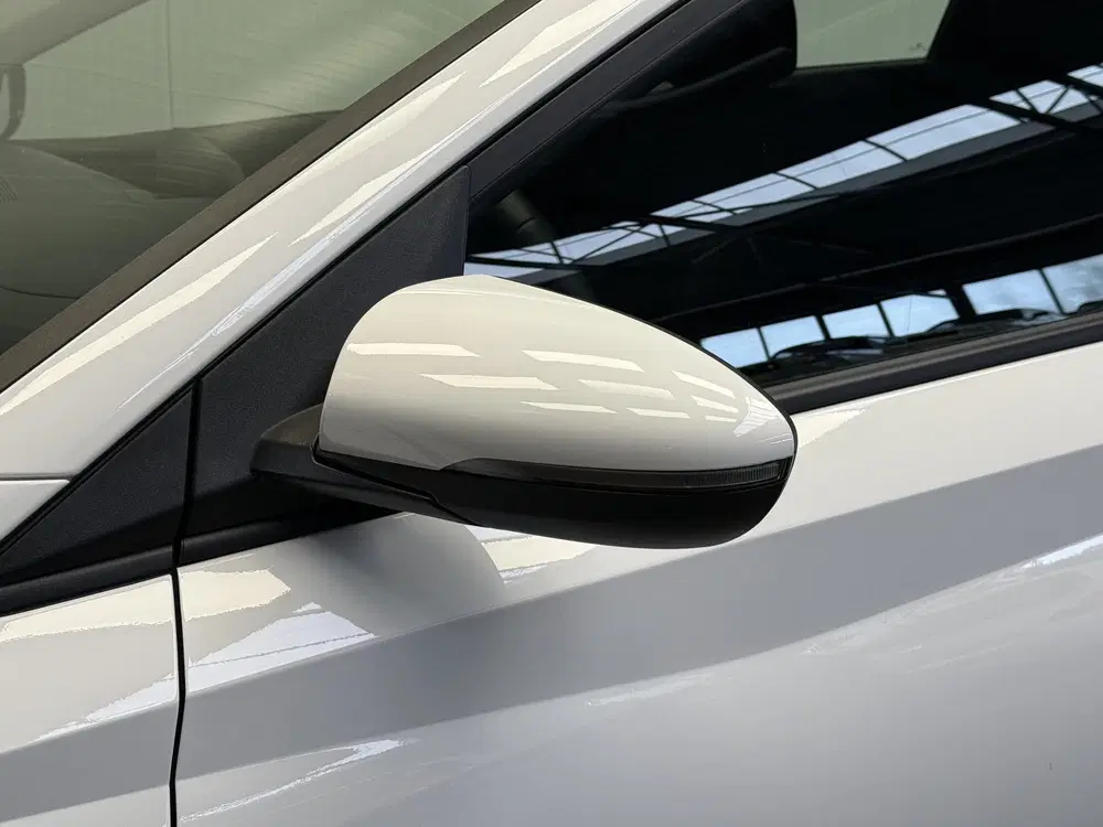 Hyundai i20 1.2 MPI i-Motion NAVI-CAMERA-LANE ASSIST-C uit 2025, foto 11