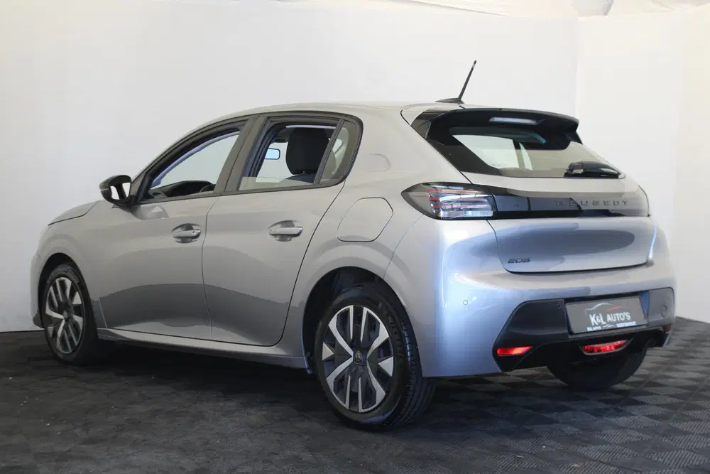 Peugeot 208 1.2 PureTech 75 Active uit 2024, foto 7