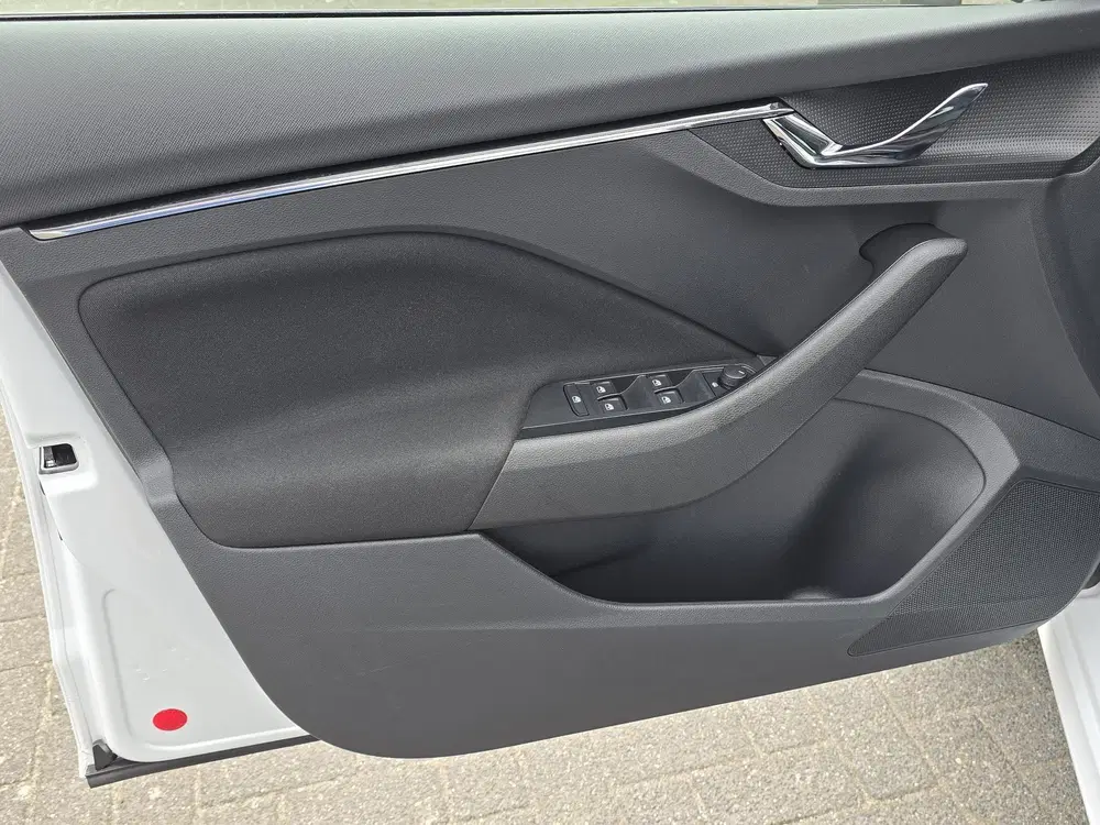 Skoda Kamiq 1.0 TSI Selection Virtual Cockpit Carplay uit 2024, foto 11
