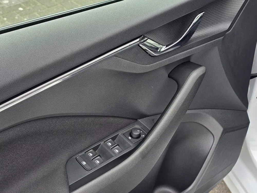 Skoda Kamiq 1.0 TSI Selection Virtual Cockpit Carplay uit 2024, foto 12