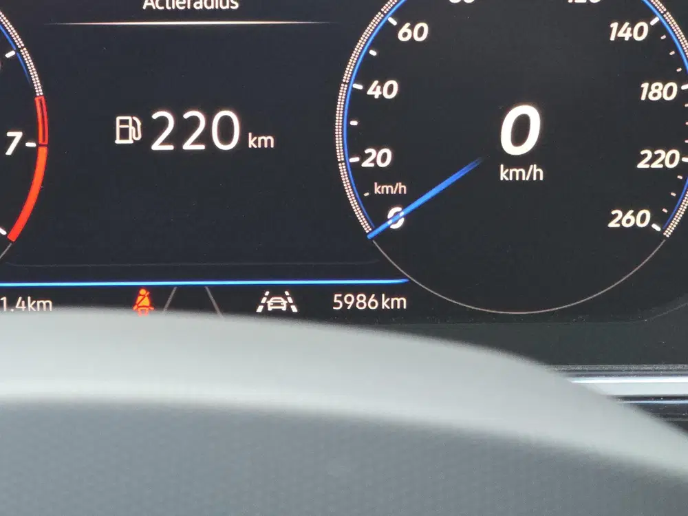 Volkswagen T-Roc 1.5 TSI R-Line Edition Virtual Cockpit Stu uit 2025, foto 13