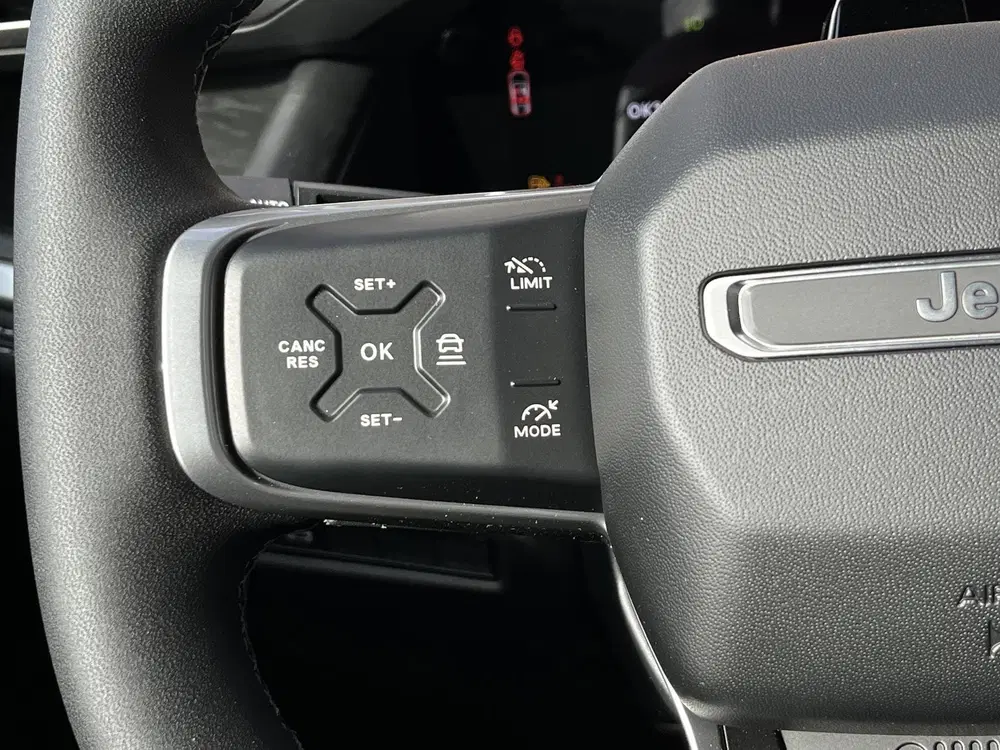 Jeep Compass 1.2 e-Hybrid Summit uit 2026, foto 15