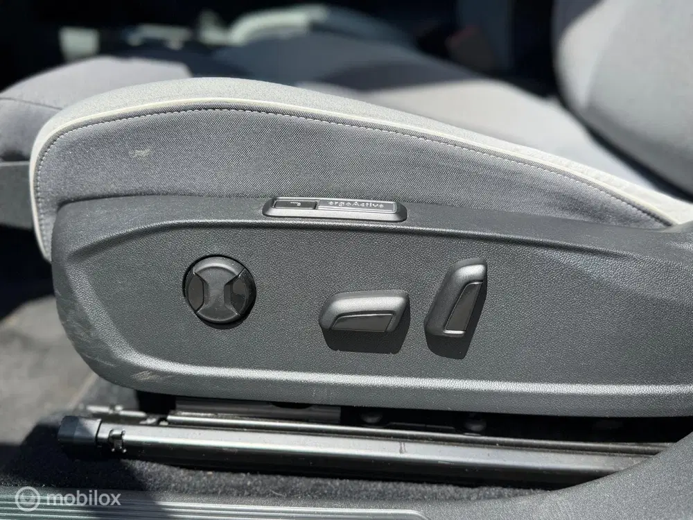 Volkswagen ID.3 First Max 58 kWh uit 2020, foto 13