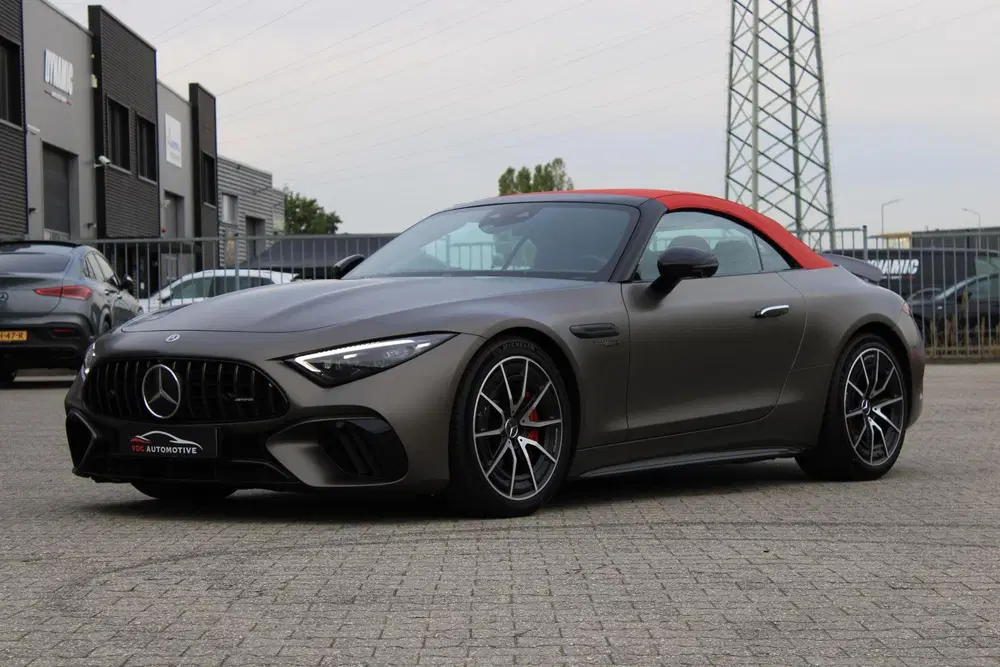 Mercedes-Benz SL AMG 63 4MATIC+ Monzagrijs M uit 2022, foto 12