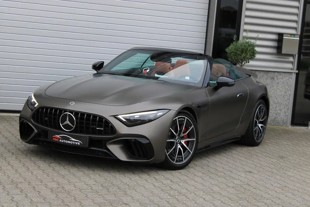 Mercedes-Benz SL AMG 63 4MATIC+ Monzagrijs M uit 2022, foto 15