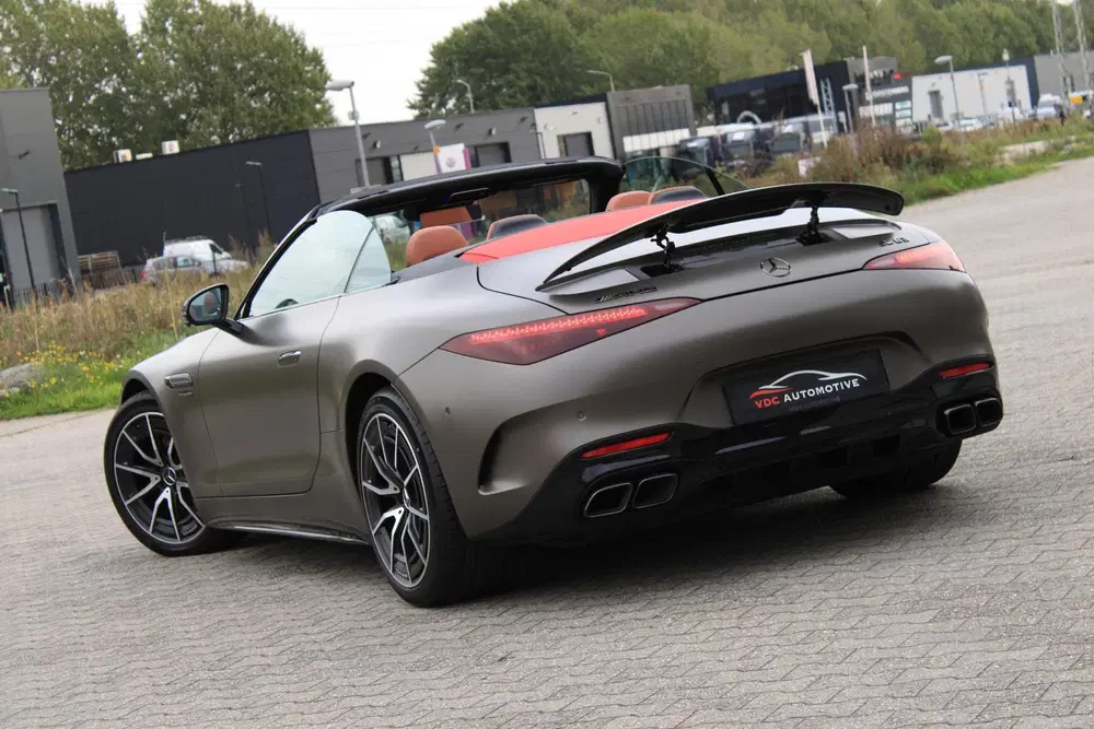 Mercedes-Benz SL AMG 63 4MATIC+ Monzagrijs M uit 2022, foto 6