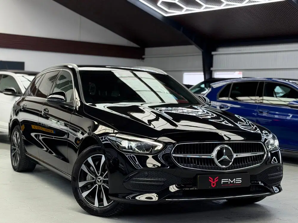 Mercedes-Benz C-Klasse 300 e Luxury Line Camera CarPl uit 2022