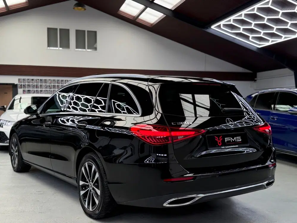 Mercedes-Benz C-Klasse 300 e Luxury Line Camera CarPl uit 2022, foto 13