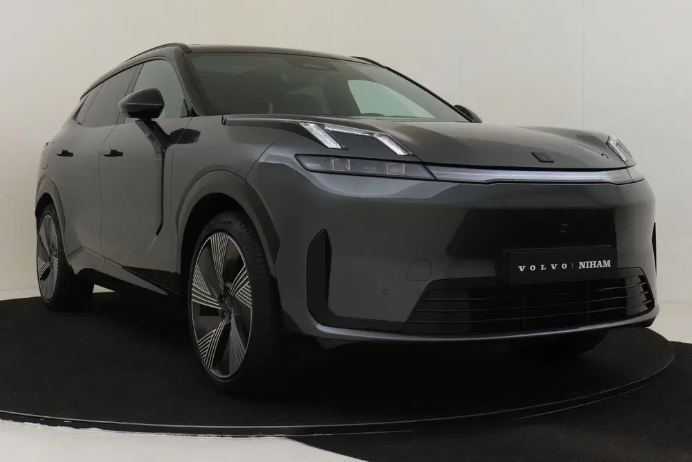 Lynk & Co 08 1.5 PHEV MORE -PANO.DAK uit 2025, foto 11