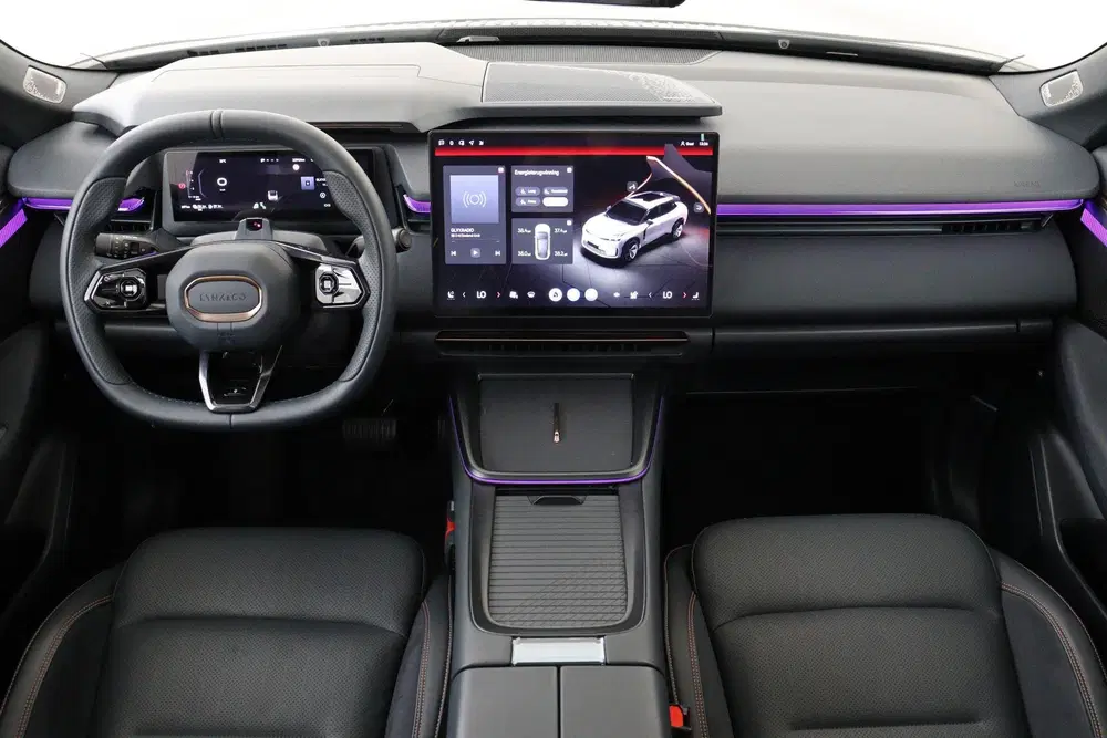 Lynk & Co 08 1.5 PHEV MORE -PANO.DAK uit 2025, foto 4